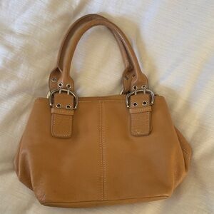 Elegant Tan Leather Handbag
